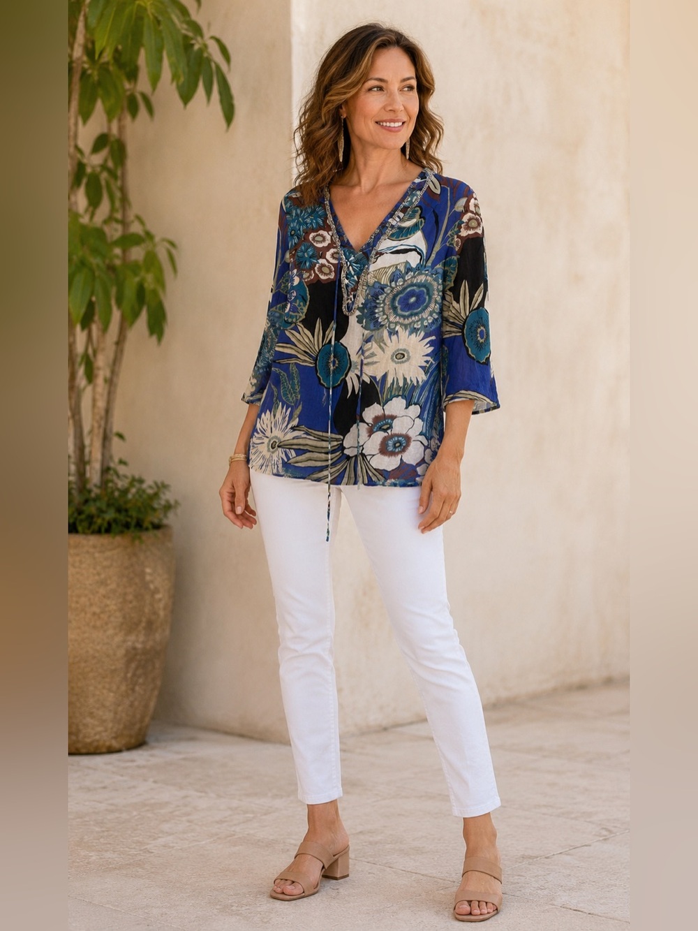 Alberto Makali Floral Embellished Tunic Blouse Blue Size Medium
